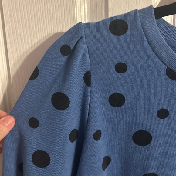 Blue polkadot sweater, size medium - Picture 3 of 4